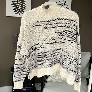 Knox Rose textured sweater Size L